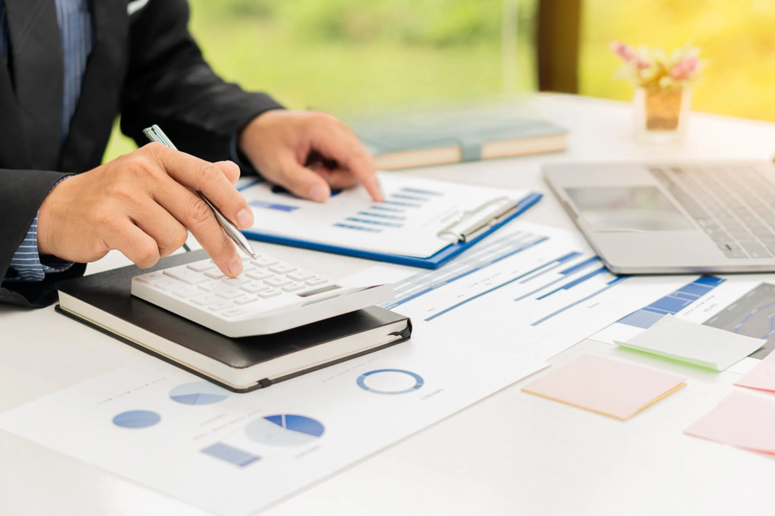 Bookkeeper vs Accountant 2